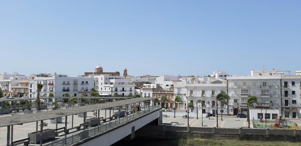 מלון צ'יקלנה דה לה פרונטרה Crisol Chiclana מראה חיצוני תמונה