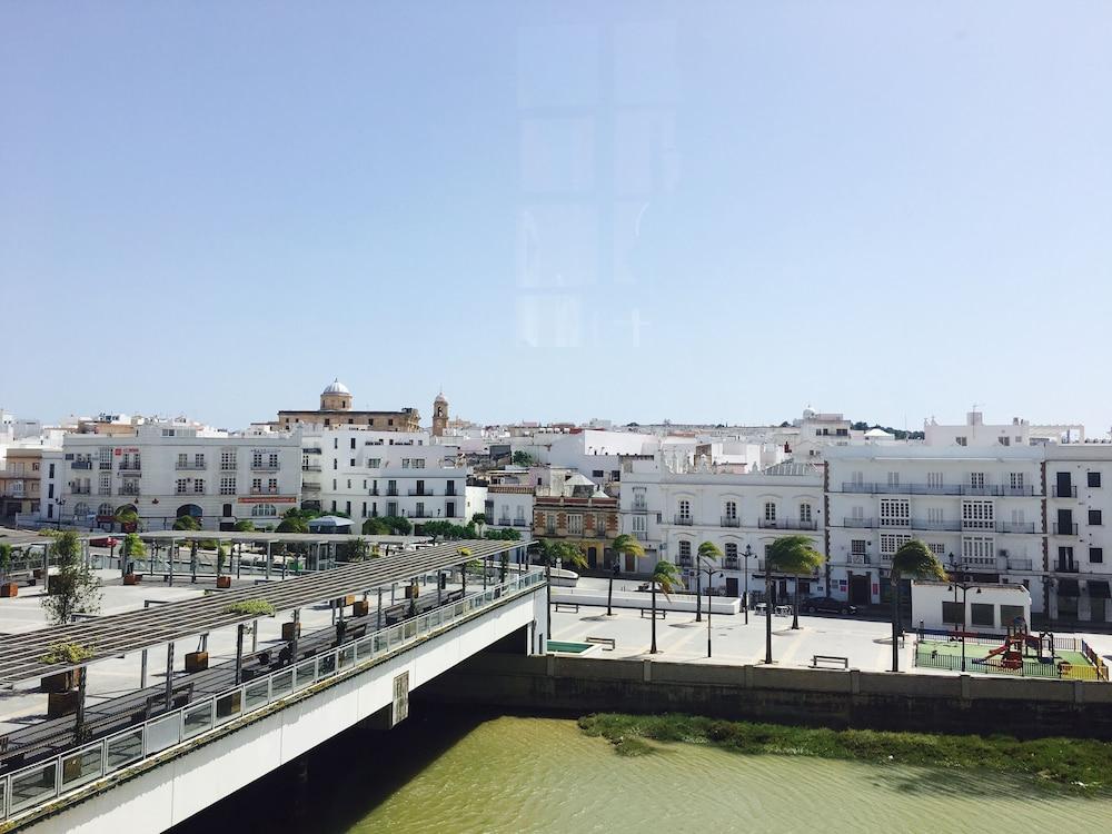 מלון צ'יקלנה דה לה פרונטרה Crisol Chiclana מראה חיצוני תמונה